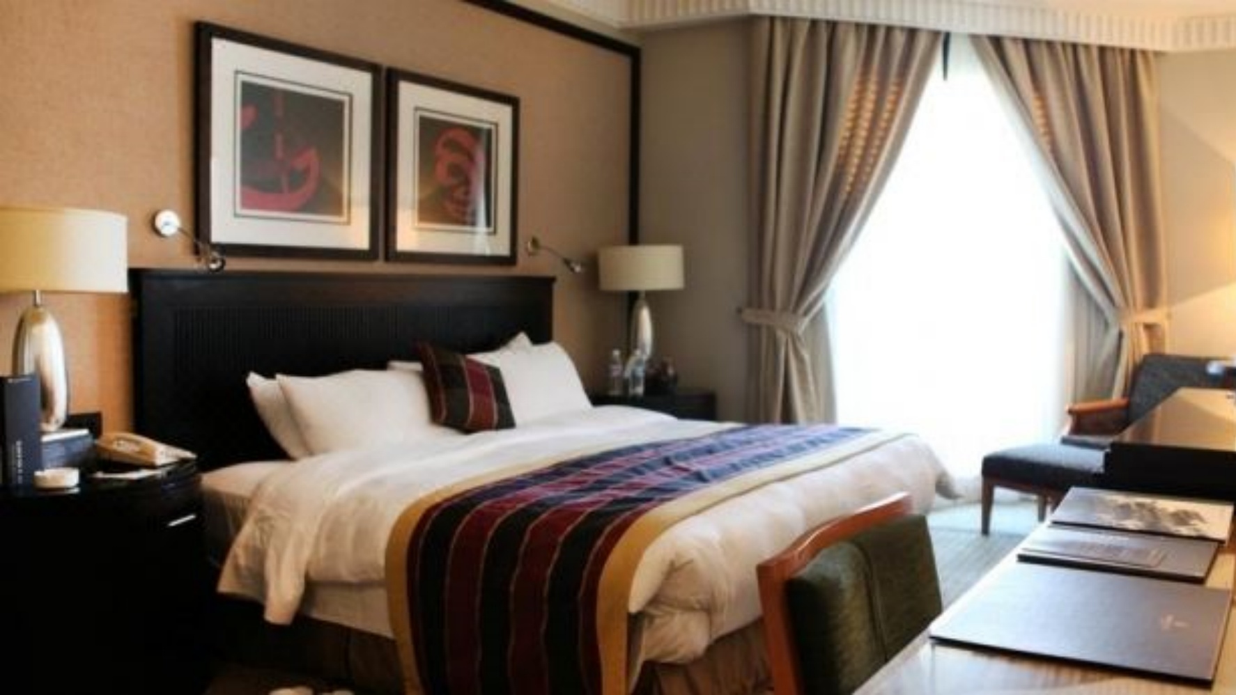 0224i12000ab3j3ks9D74_W_1080_808_R5_D